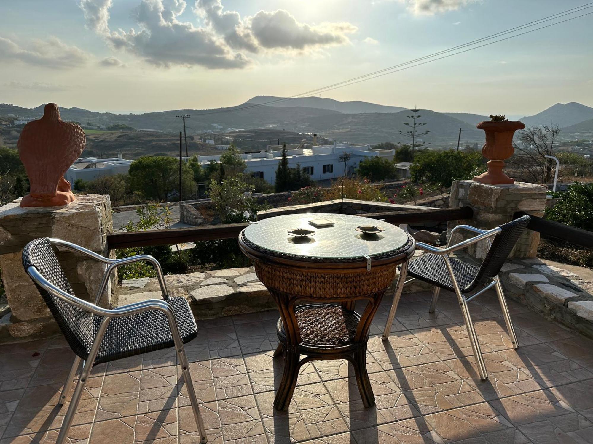 Πέτρινο Εξοχικό Σπίτι Στη Σύρο Agros  Esterno foto